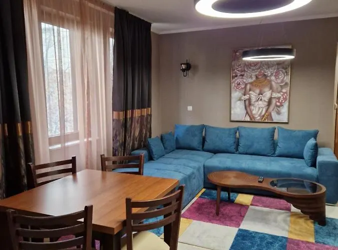 Snow Mountain Grand Monastery * 潘波洛沃