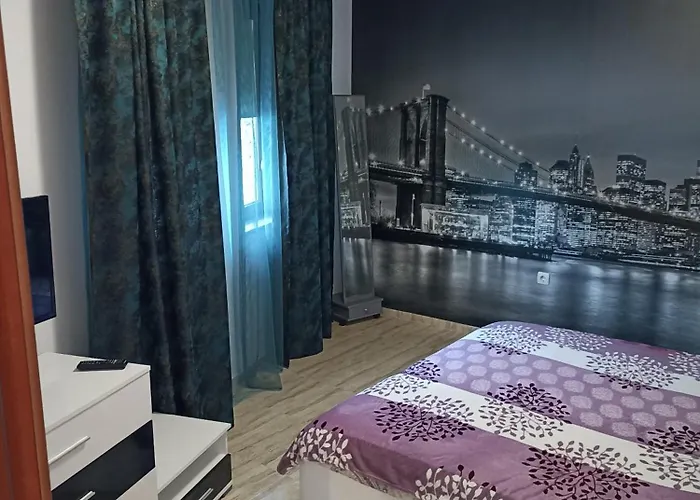 Snow Mountain Grand Monastery 公寓 潘波洛沃