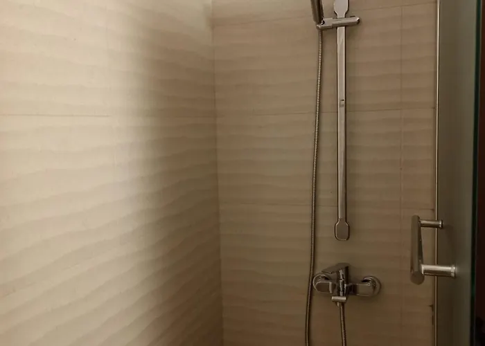 Snow Mountain Grand Monastery * 潘波洛沃