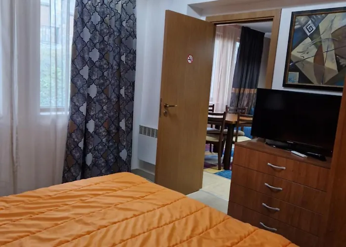 Snow Mountain Grand Monastery 潘波洛沃