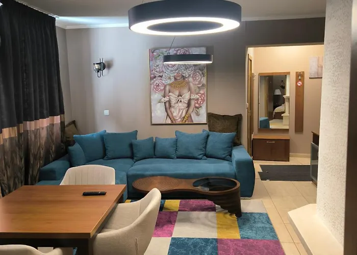 Snow Mountain Grand Monastery 公寓 *